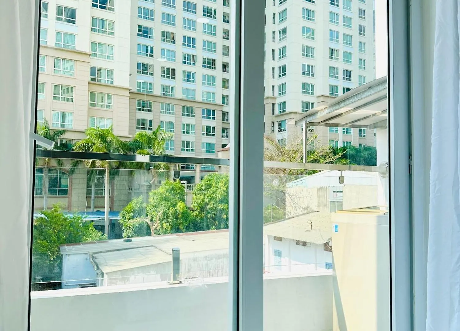 Apartment Spacious & Modern 1Br W Balcony 302 Ho Chi Minh City